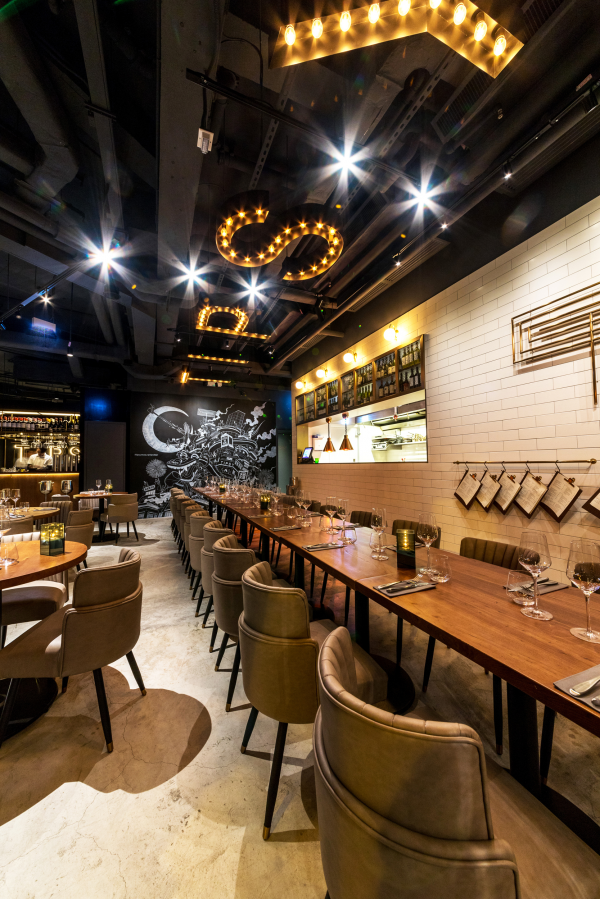 Tipsy Restaurant & Bar - Gold Winner - 2018 Hong Kong Design Awards