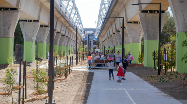 Level Crossing Removal Project Caulfield To Dandenong Gold Winner 19 Gov Design Awards