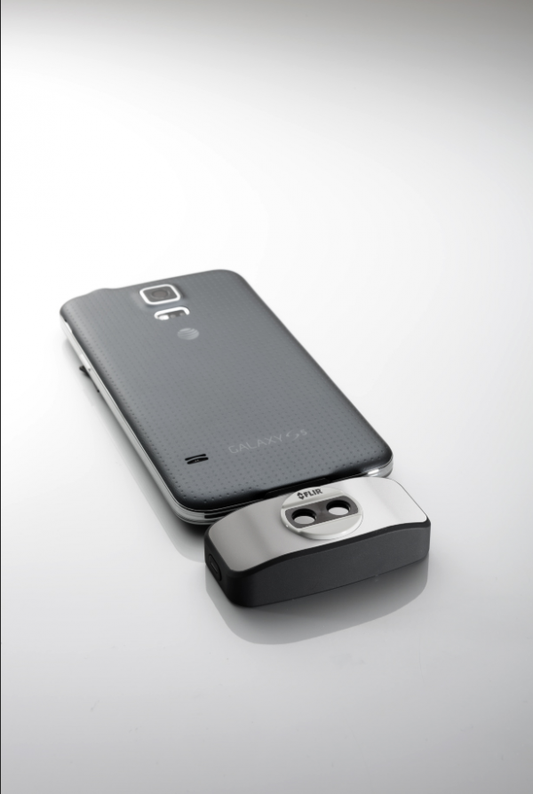 Flir One Personal Thermal Imaging Device For Your Iphone And Android Gold Winner Driven X Design